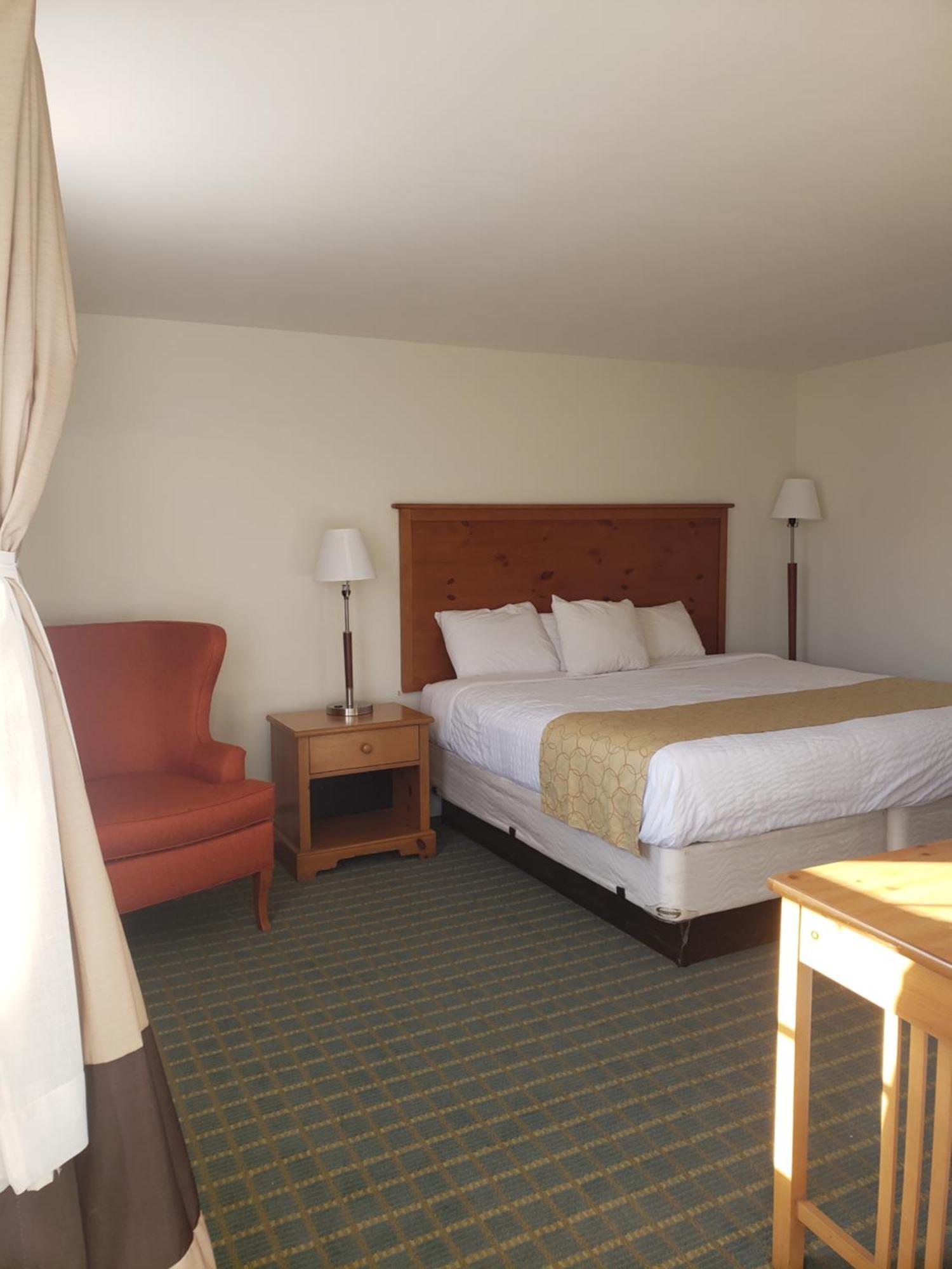 Town & Country Inn Сіконк Екстер'єр фото