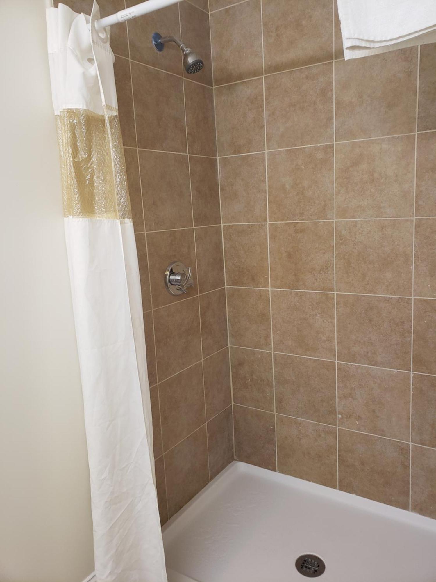 Town & Country Inn Сіконк Екстер'єр фото